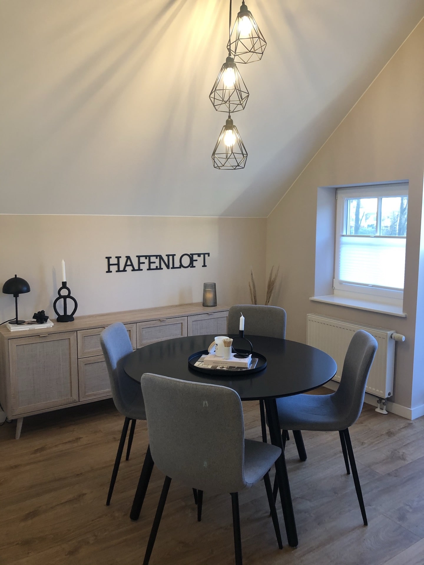 image2-min image2-min